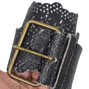 Olga Santini Wide Leather Belt Black Crackled Laser Cut Scalloped Buckle Medium